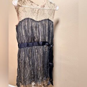 Black/Cream Lace Dress